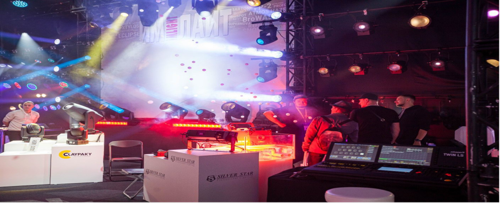俄罗斯灯光音响展1.png
